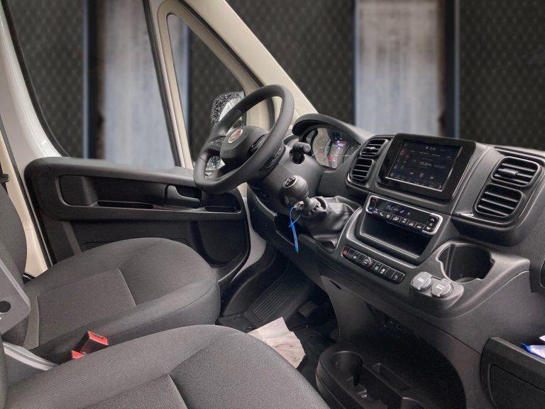 Bild 5: Fiat Transporter Ducato 30 L2H2 120