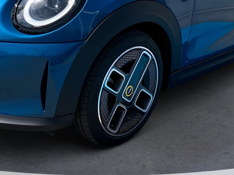 Bild 4: Mini Cooper SE BEV F56