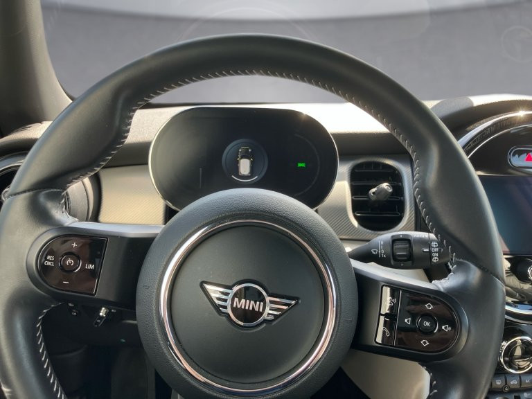 Bild 6: Mini Cooper SE BEV F56