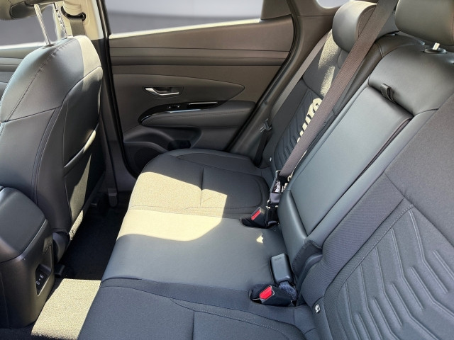 Bild 11: Hyundai Tucson NX4 Comfort Line 1,6 T-GDi HEV 4WD AT