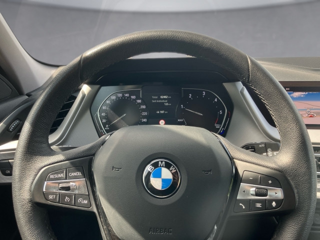 Bild 6: BMW 116d 5-Türer F40 B37
