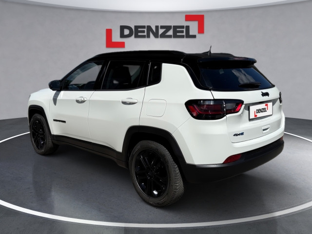 Bild 2: Jeep Compass 1.3 PHEV