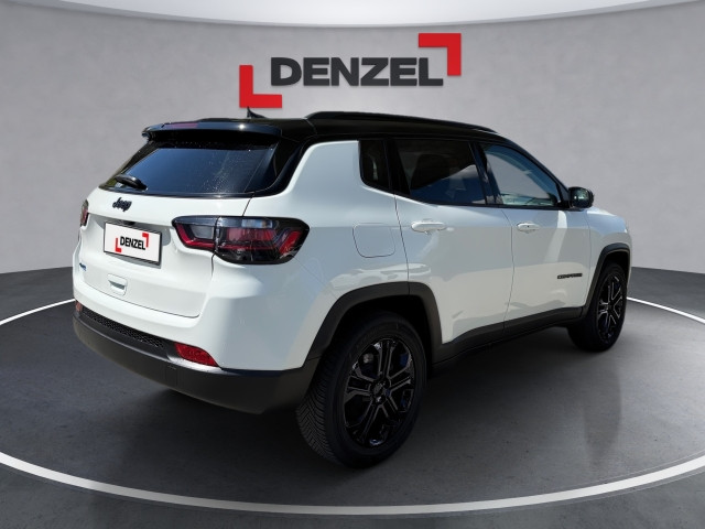 Bild 3: Jeep Compass 1.3 PHEV