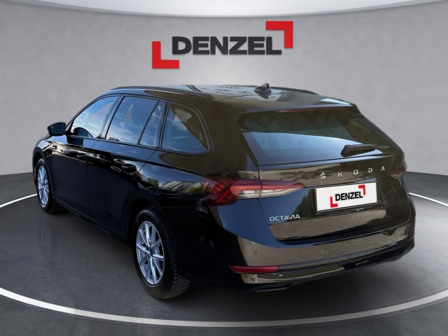 Bild 2: Skoda Octavia Combi Ambition TDI DSG
