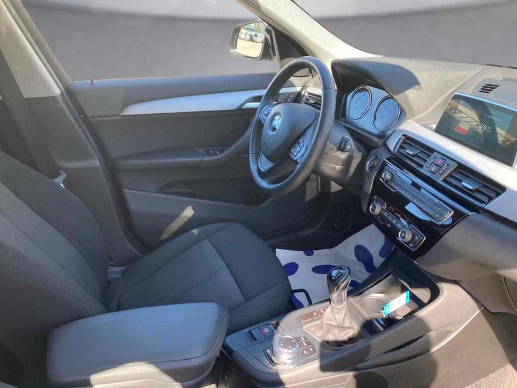 Bild 10: BMW X1 sDrive18i
