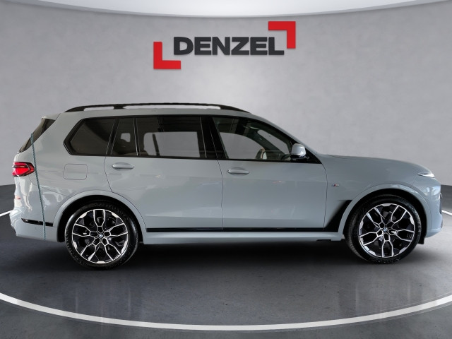 Bild 4: BMW X7 xDrive40d G07 B57
