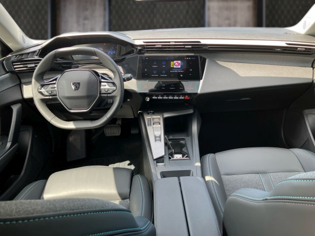 Bild 8: Peugeot 308 SW Allure Hybrid 145 e-DCS6