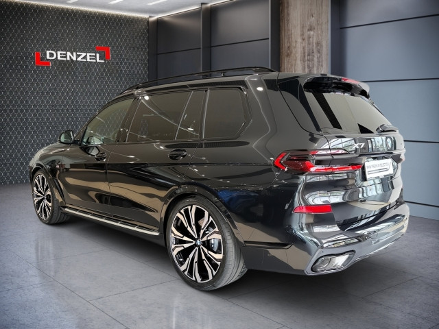 Bild 2: BMW X7 xDrive40d G07 B57