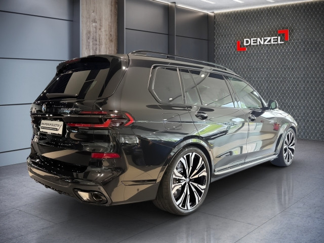 Bild 3: BMW X7 xDrive40d G07 B57