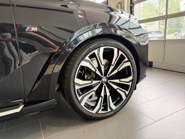 Bild 7: BMW X7 xDrive40d G07 B57