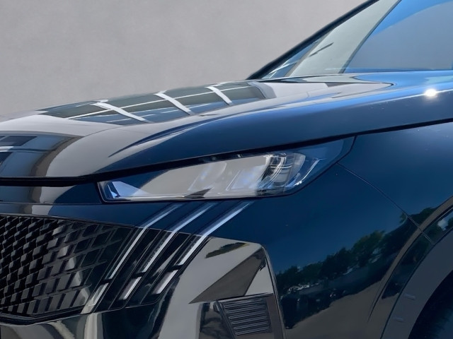 Bild 6: Peugeot 5008 Allure H<brid 145 e-DCS6