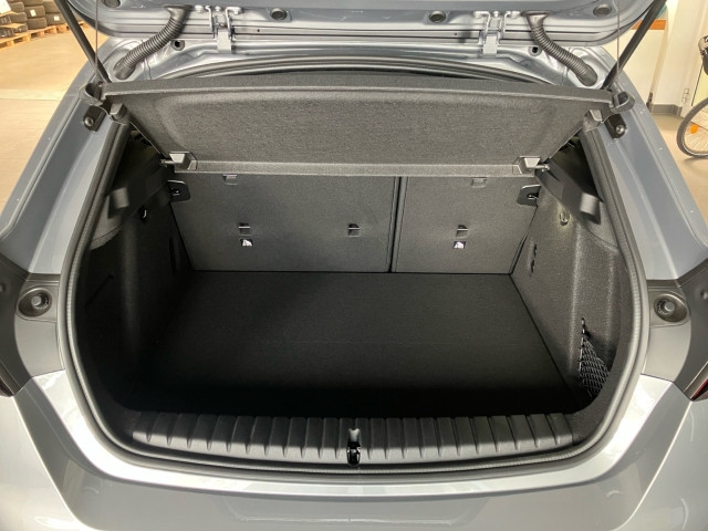 Bild 12: BMW 118d 5-Türer F70 B47