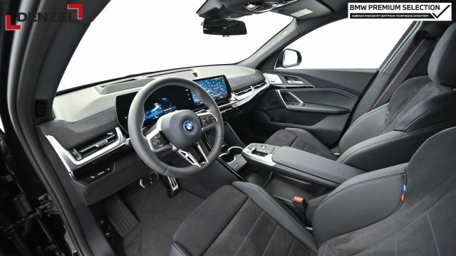 Bild 16: BMW iX2 eDrive20 U10 HB0