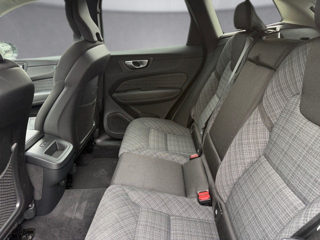 Bild 11: VOLVO PKW XC60 B5 AWD Mild Hybrid Benzin Core