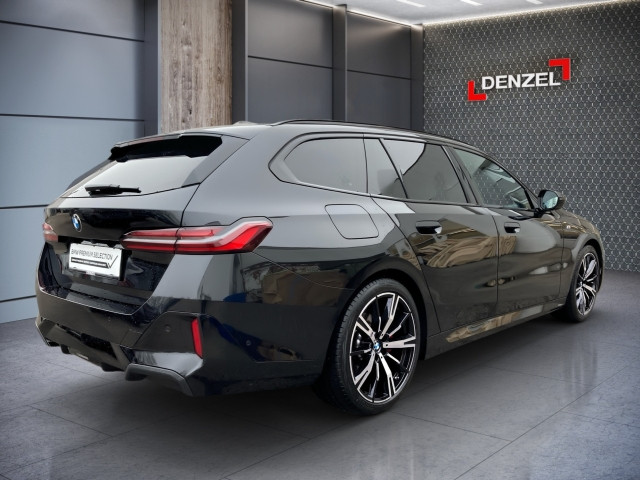 Bild 3: BMW 520d xDrive Touring G61 B47