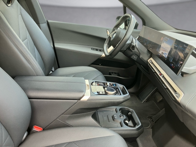 Bild 7: BMW iX xDrive40 I20 XE2