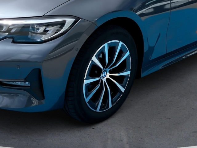Bild 4: BMW 320d Touring G21 XD5