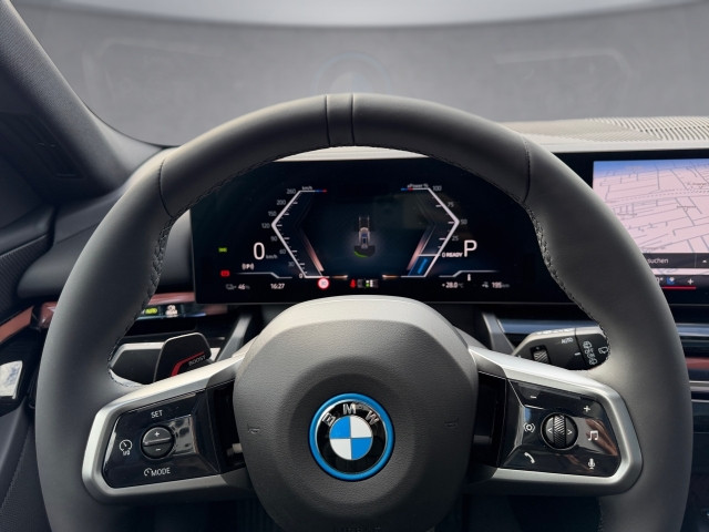 Bild 9: BMW i5 xDrive40 Touring