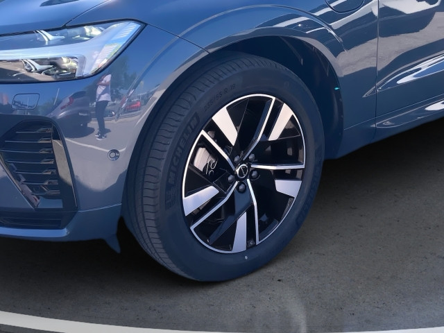 Bild 5: VOLVO PKW XC60 Plus, T6 AWD Plug-in Hybrid, Elektrisch/Benzin, Dark