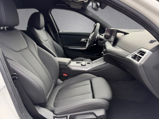 Bild 10: BMW 318i Touring G21