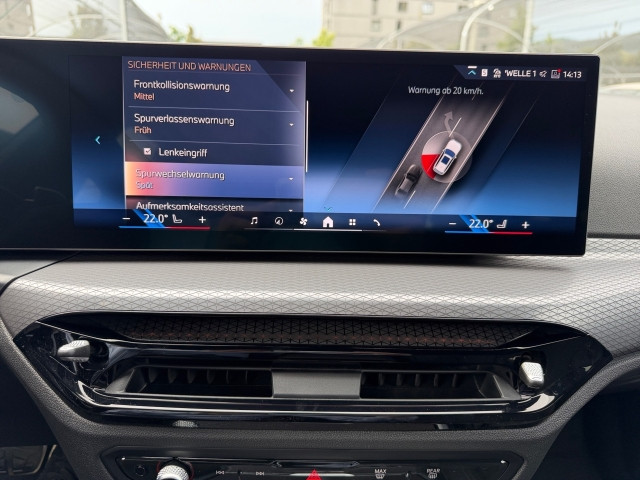 Bild 13: BMW 318i Touring G21