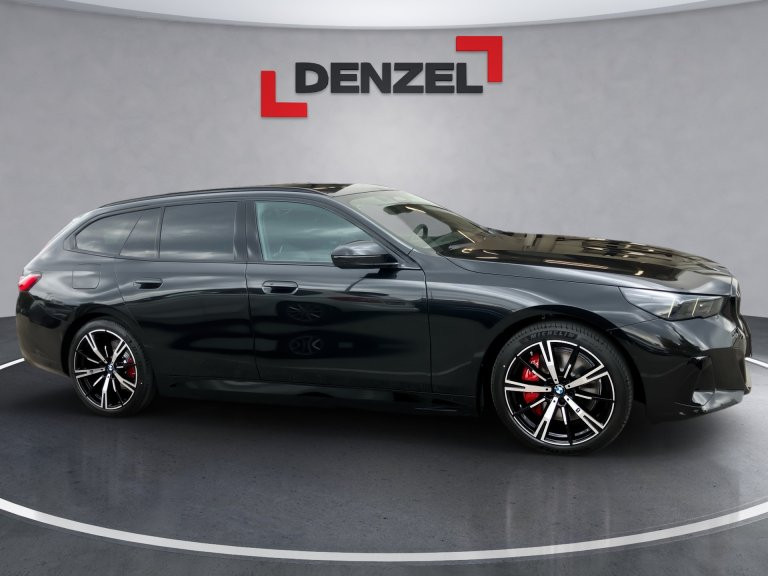 Bild 10: BMW i5 xDrive40 Touring