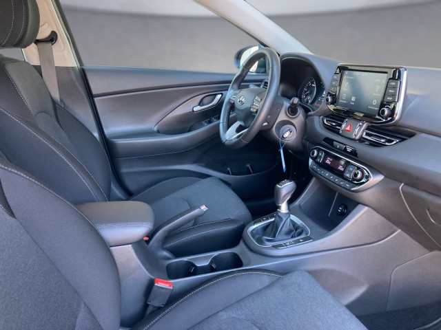 Bild 2: Hyundai i30 Kombi 1,6 CRDi GLS