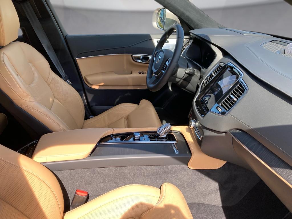 Bild 10: VOLVO PKW XC90 Recharge Ultimate, T8 AWD Plug-in Hybrid, Elektrisch/Be