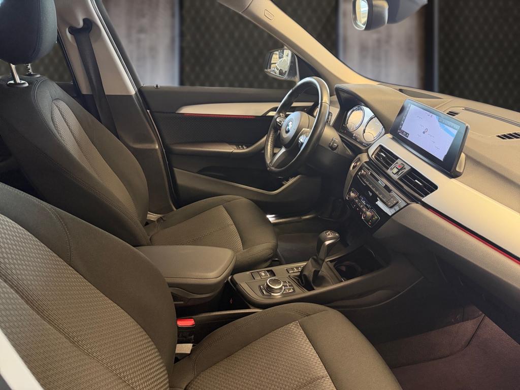Bild 10: BMW X1 xDrive25e PHEV Au