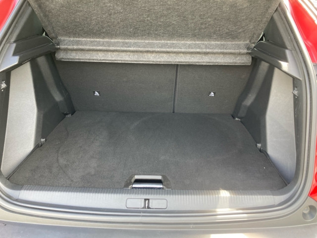 Bild 12: Peugeot 2008 PureTech S&S Aut.