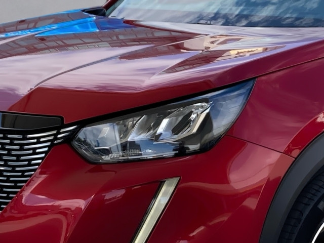Bild 6: Peugeot 2008 PureTech S&S Aut.