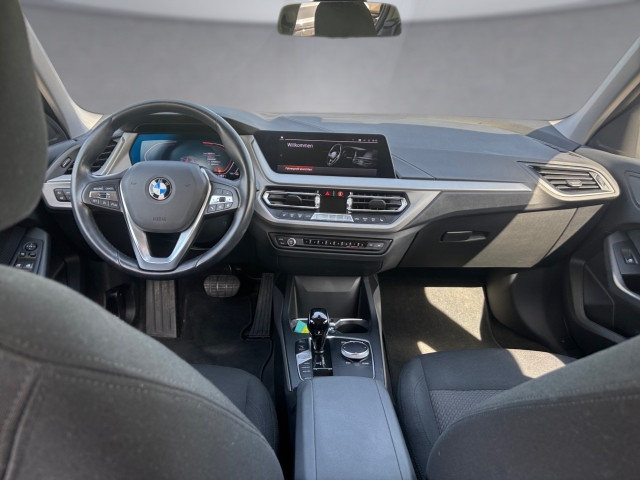 Bild 8: BMW 118d 5-Türer F40 B47