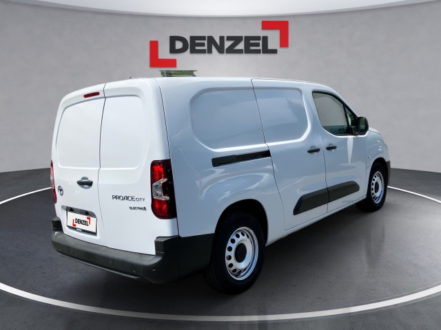 Bild 3: Toyota Proace City BEV 50 kWh, ProWork L2