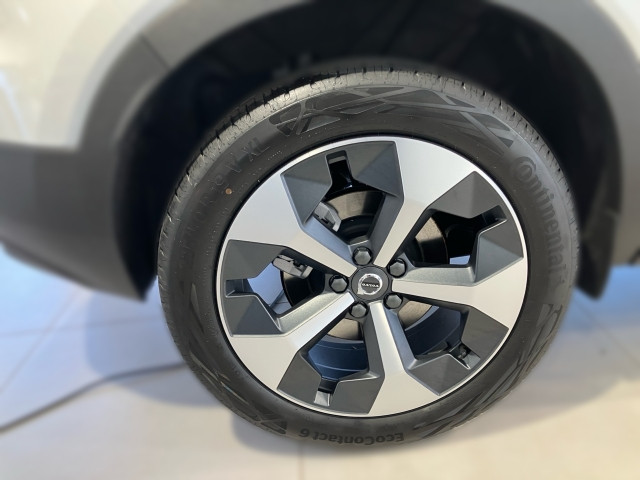 Bild 4: VOLVO PKW XC40 B3 Mild Hybrid