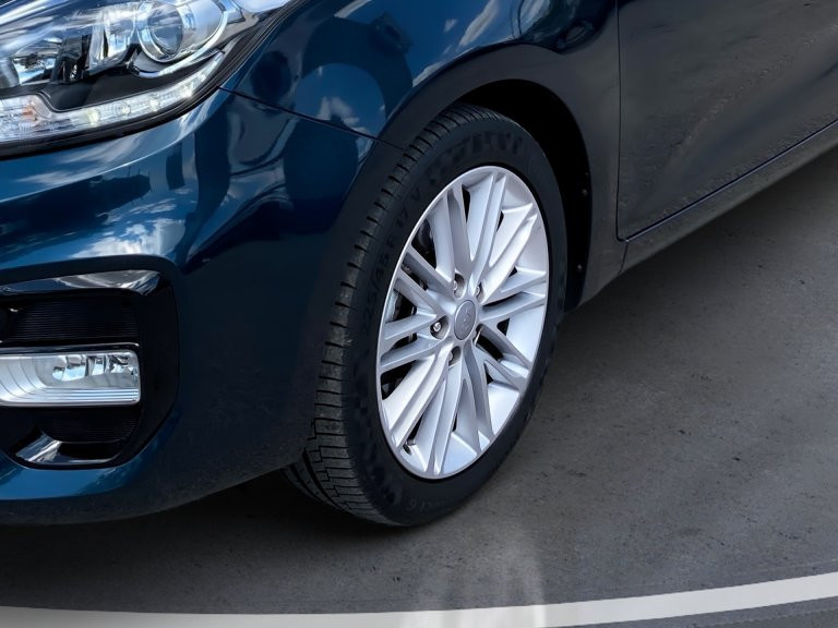 Bild 7: Kia Carens Gold 1,7 CRDi