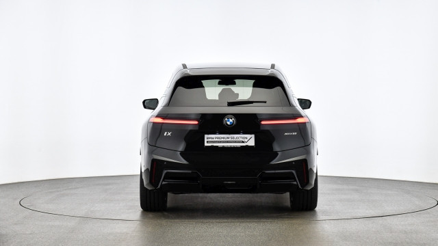 Bild 9: BMW iX xDrive60