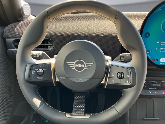 Bild 9: Mini Cooper C F66 B38