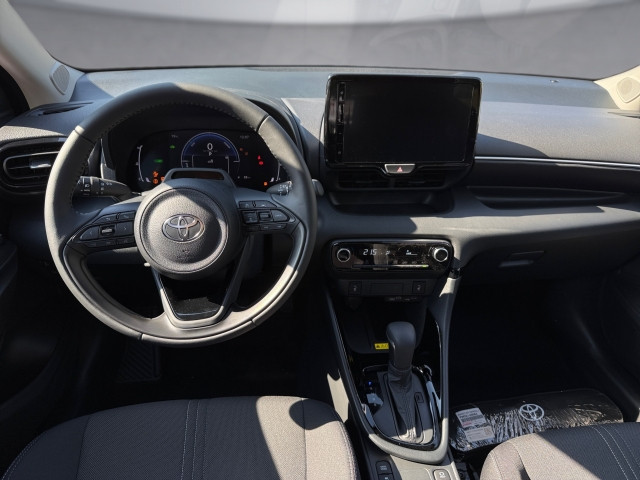 Bild 8: Toyota Yaris 5-Türer Teamplayer 1,5L Hybrid,  Syst. 85kW