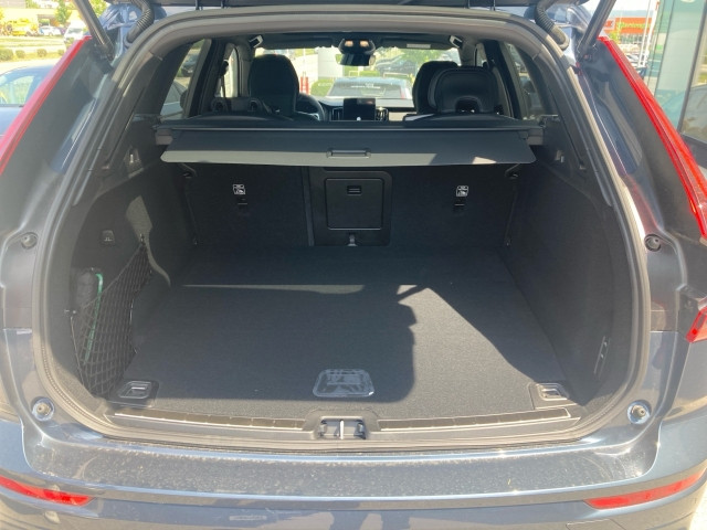 Bild 10: VOLVO PKW XC60 Ultra, T6 eAWD Plug-in Hybrid, Elektrisch/Benzin, Dark