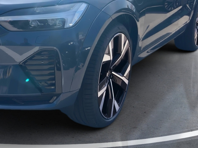 Bild 5: VOLVO PKW XC60 Ultra, T6 eAWD Plug-in Hybrid, Elektrisch/Benzin, Dark
