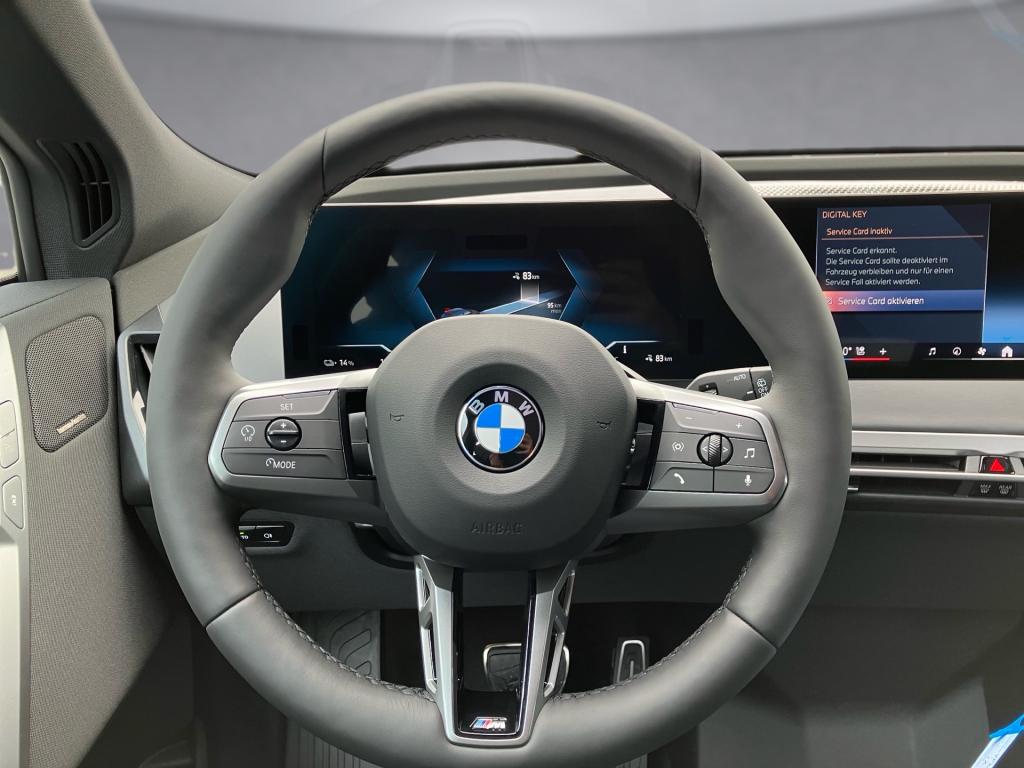 Bild 9: BMW PKW i-Serie iX xDrive60