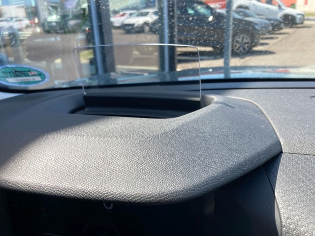 Bild 13: Citroen C4 130 S&S EAT8 Max