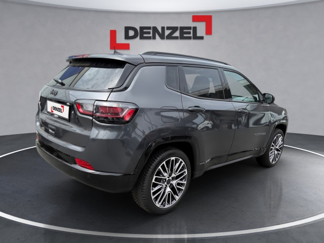 Bild 3: Jeep Compass 1,5 Summit T4 FWD e-Hybrid MHEV