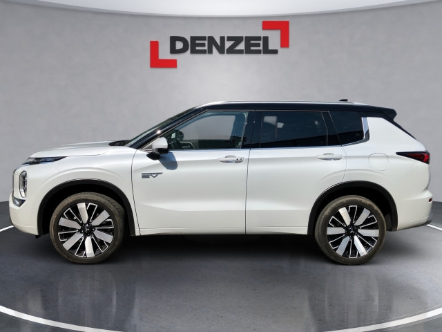 Bild 1: Mitsubishi Outlander PHEV 2,4 4WD Diamond 2-tone Leder