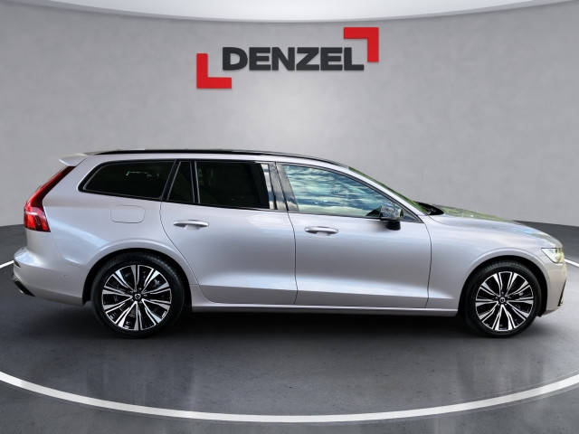 Bild 4: VOLVO PKW V60 Plus, T6 eAWD Plug-in Hybrid, Elektrisch/Benzin, Dark