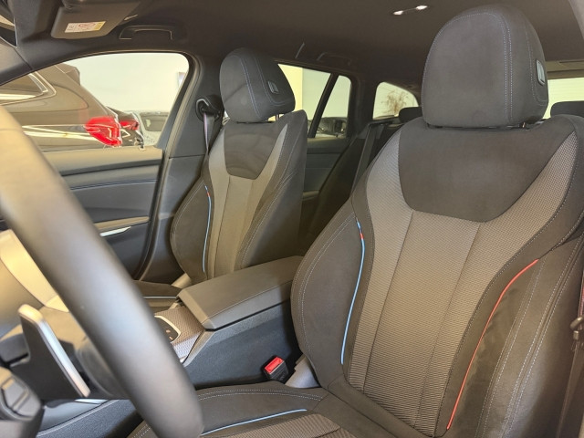 Bild 13: BMW 330e xDrive Touring G21