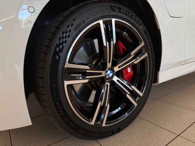 Bild 7: BMW 330e xDrive Touring G21