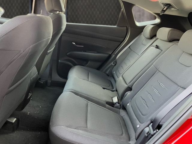 Bild 7: Hyundai Tucson NX4 Jubile 1,6 T-GDi HEV 4WD AT