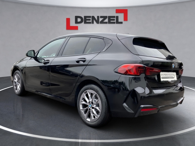 Bild 2: BMW 116 5-Türer F70