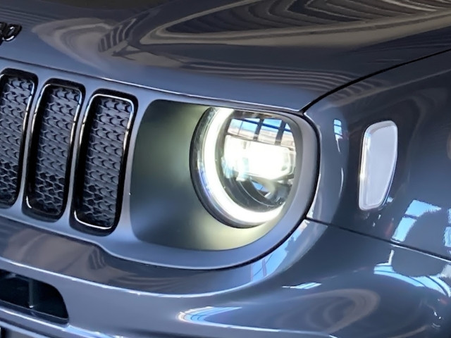 Bild 6: Jeep RENEGADE 1.3 PHEV 240PS AT 4xe North
